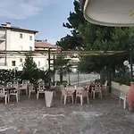 מלון Dei Pini 3*