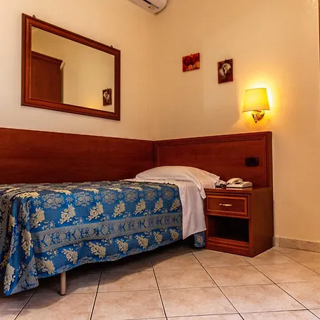 Dei Pini Hotel 3*