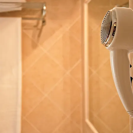 Dei Pini Hotel 3*