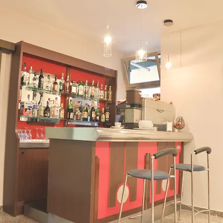Dei Pini Hotel 3*