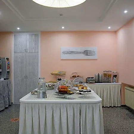 Hotel Dei Pini 3*